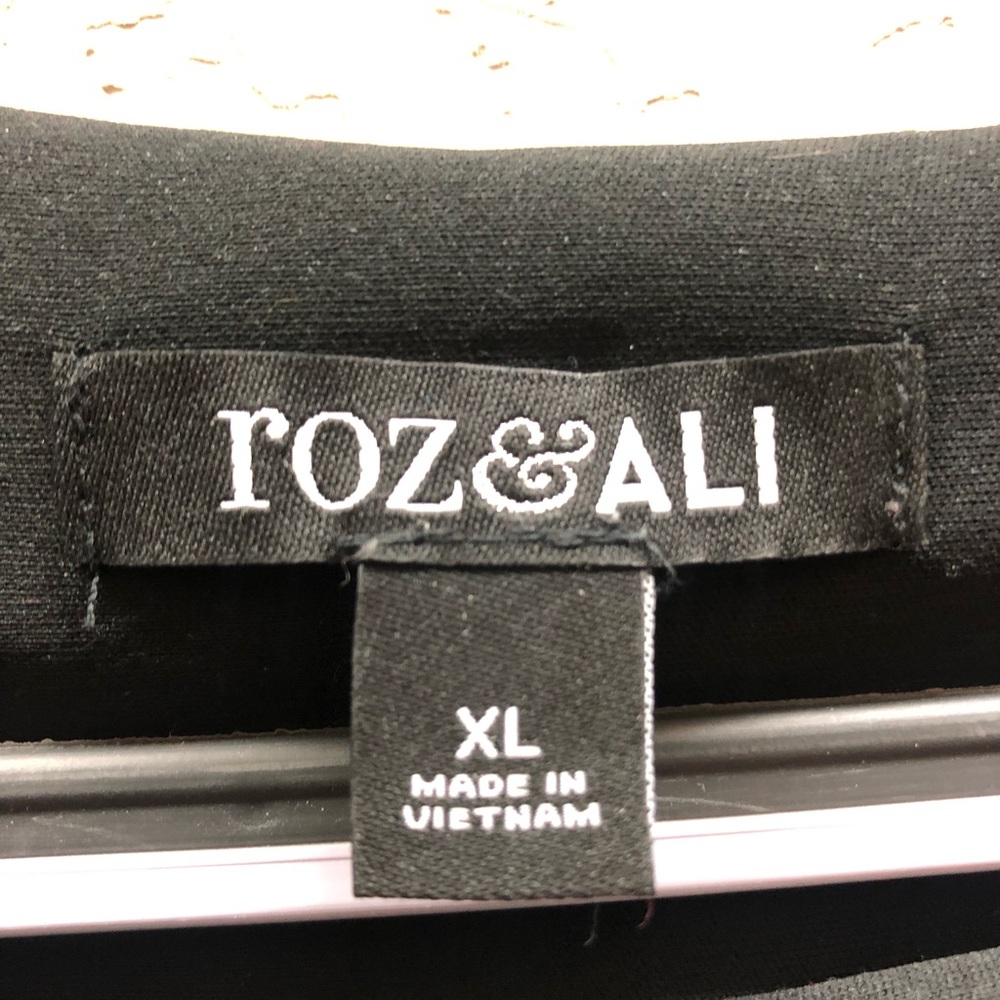 Roz & Ali Black/Pink/White  Floral Sheath Dress - Picture 9 of 16